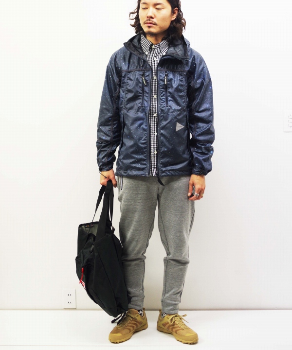 and wander/アンドワンダー starlit sky printed jacket